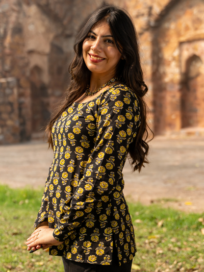 Chandni Sleeved Kurti
