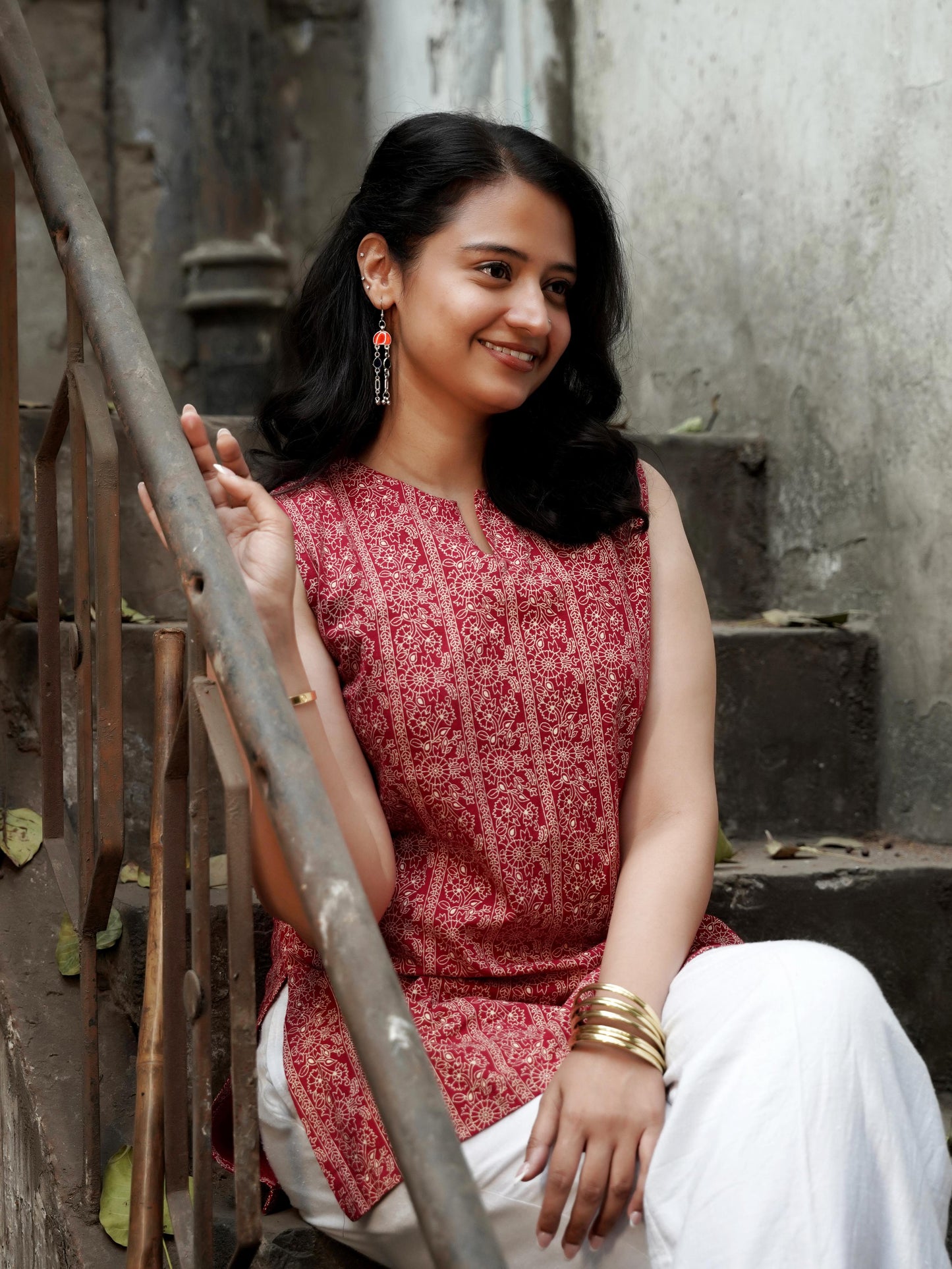 Pardesiya Sleeveless Kurti