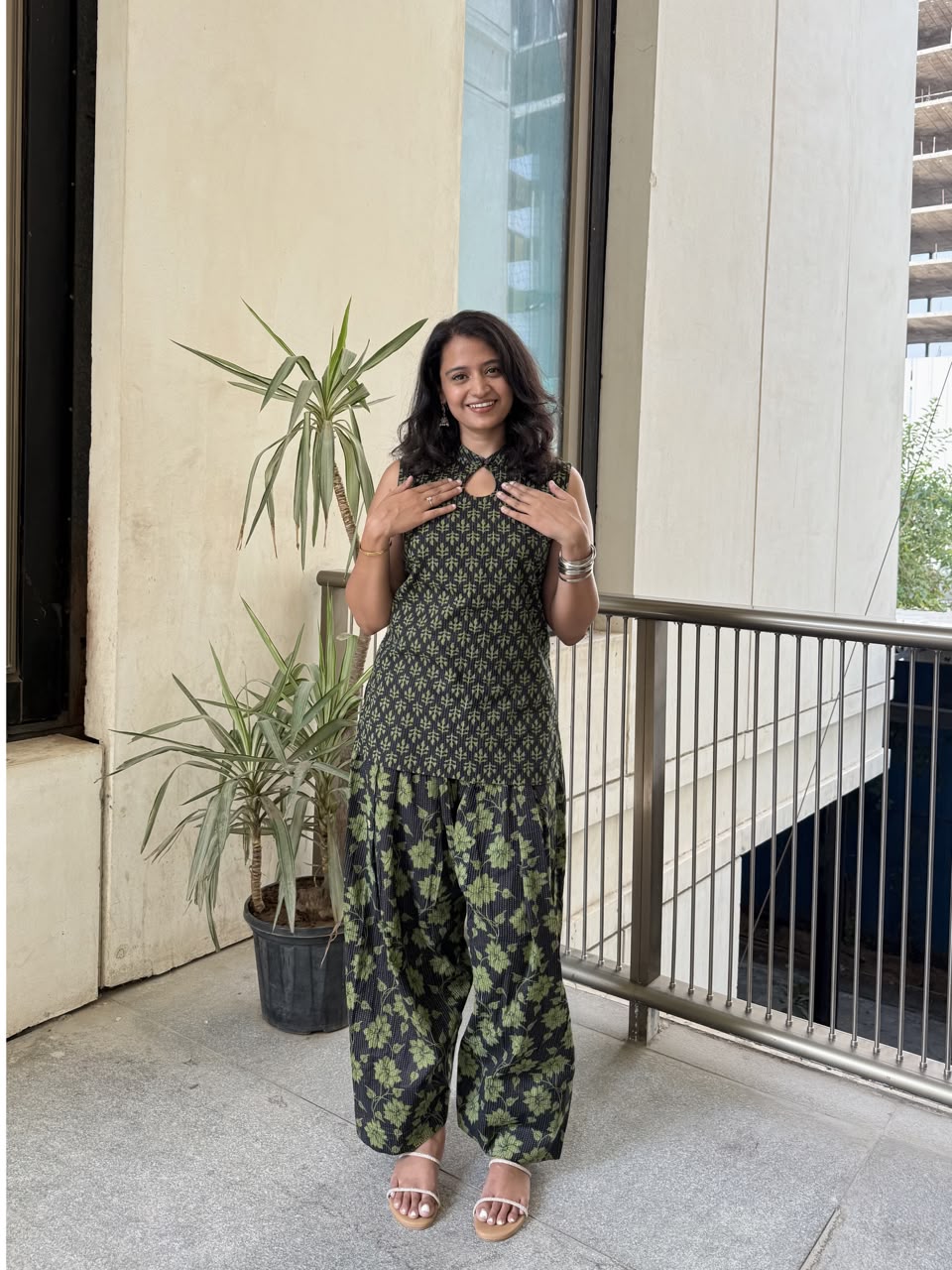 Hans Farshi Kurta Set
